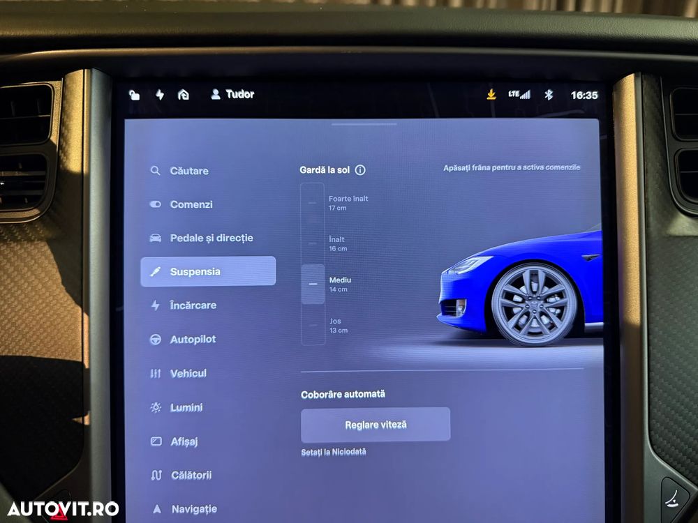 Tesla Model S Performance - 24