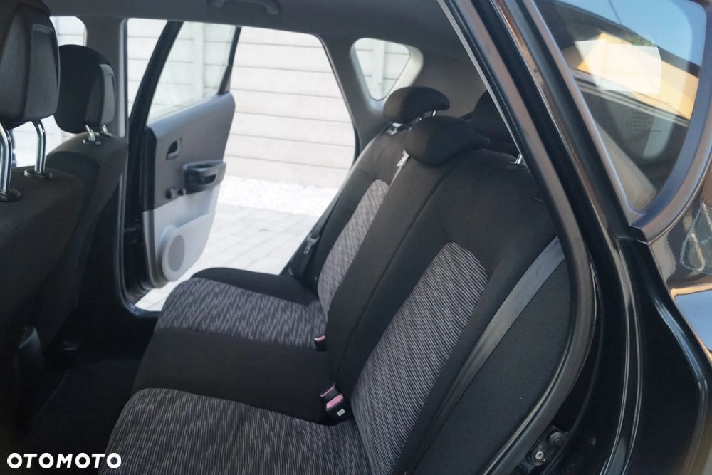 Kia Ceed - 19