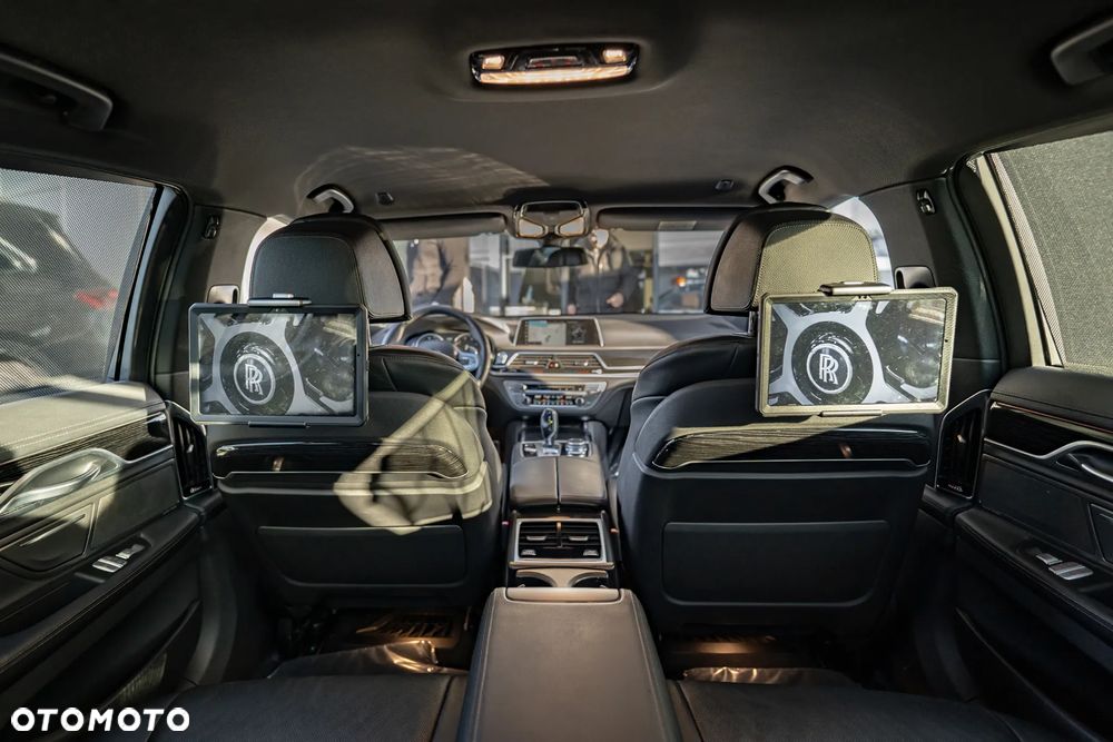 BMW Seria 7 740d xDrive sport - 30