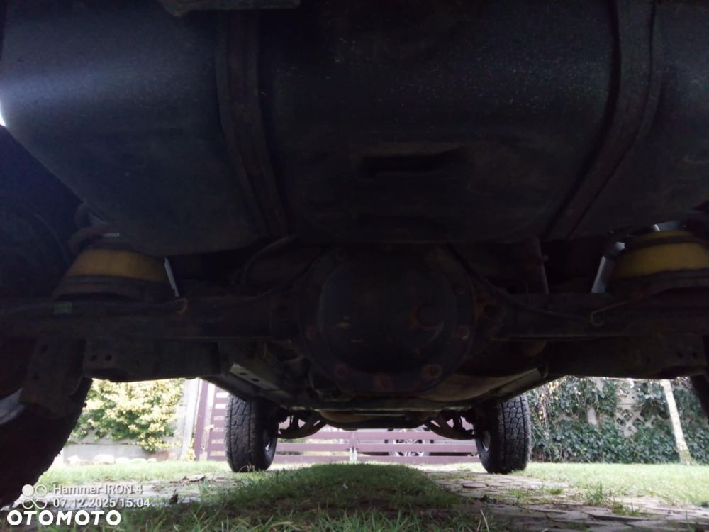 Jeep Cherokee - 9