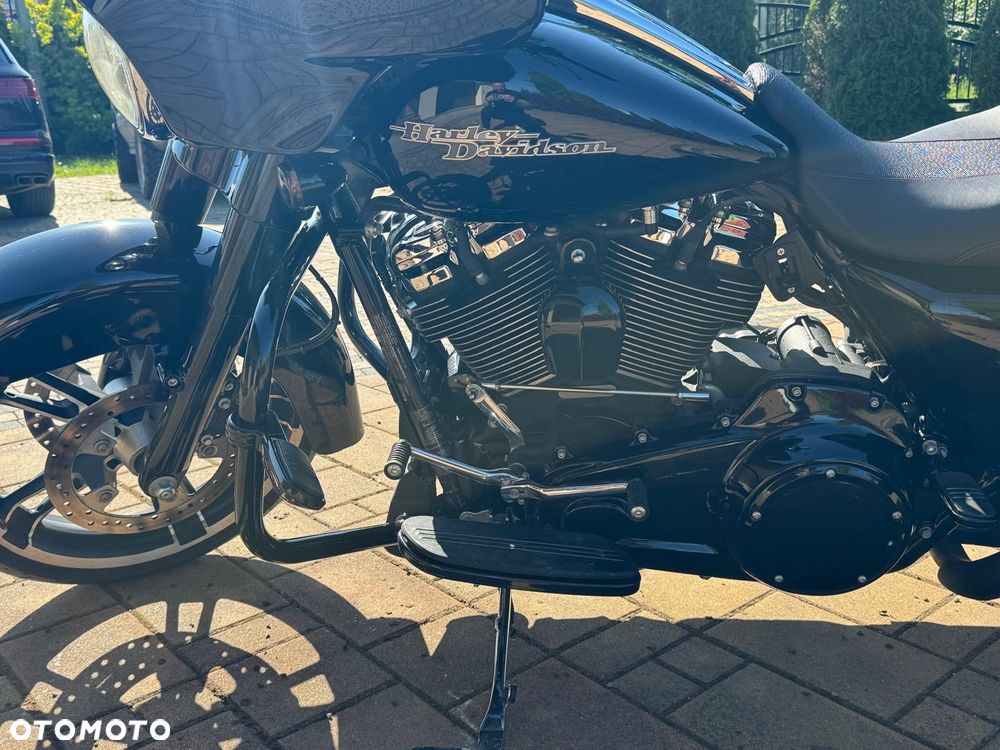 Harley-Davidson Touring Street Glide - 6