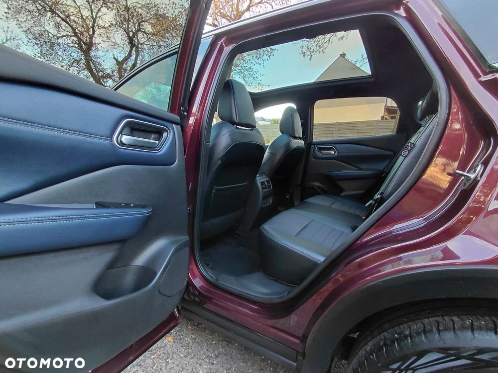 Nissan Qashqai 1.3 DIG-T mHEV Tekna - 32
