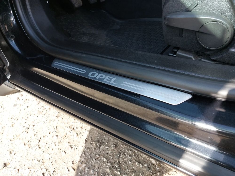 Opel Insignia 1.8 - 22