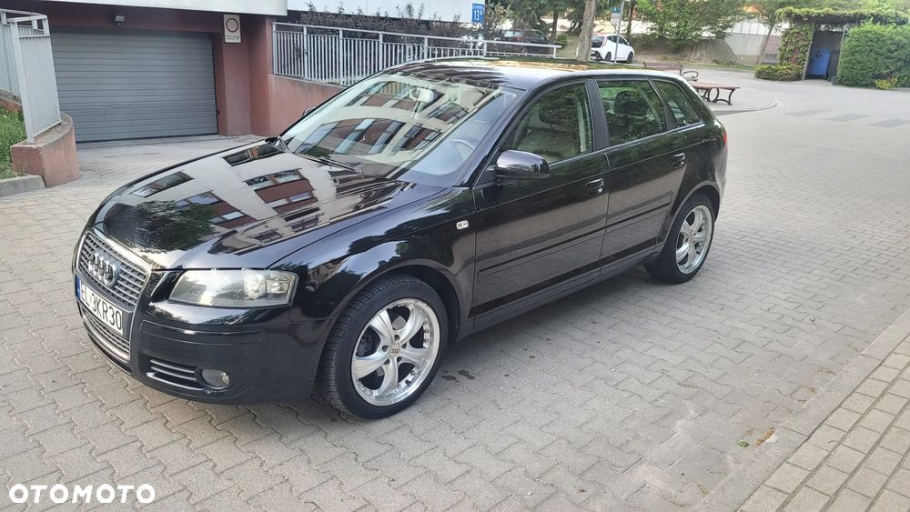 Audi A3 Sportback 2.0 FSI Attraction Tiptr - 3