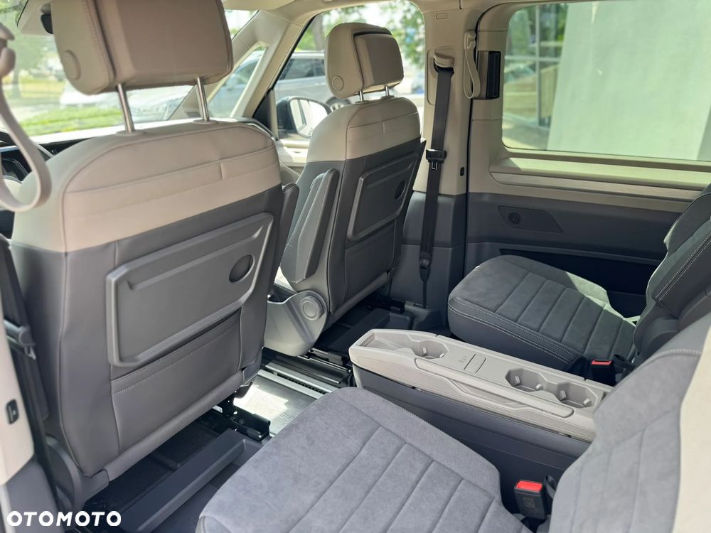 Volkswagen Multivan 2.0 TDI L2 Edition DSG - 22