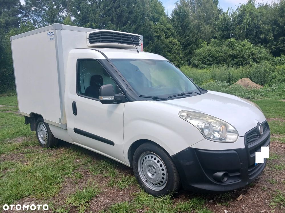 Fiat Doblo 1.3 JTD 2015r Izoterma chlodnia Mroźnia Agregat 230V lodziarka mrożonka - 3