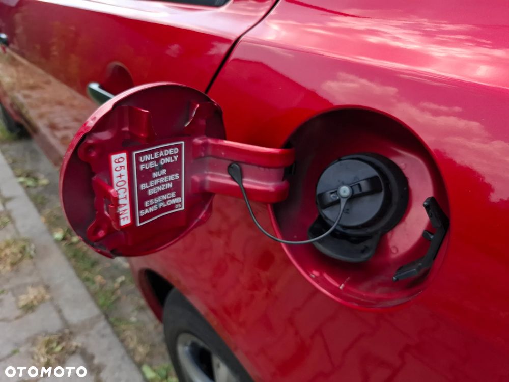 Mitsubishi Lancer 1.8 Intense - 21
