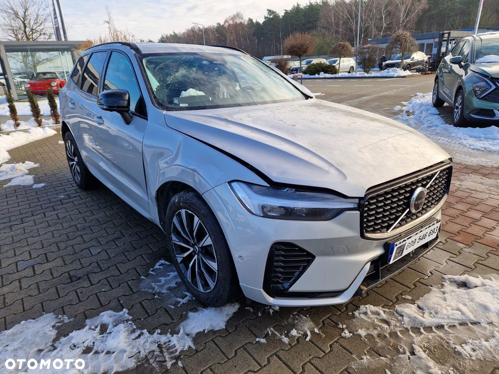 Volvo XC 60 B4 B R-Design - 2