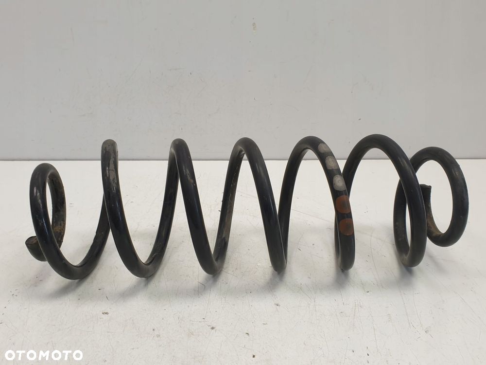 Skoda Rapid 1.6 TDI SPRŻYNA ZAWIESZENIA tył Kpl - 5