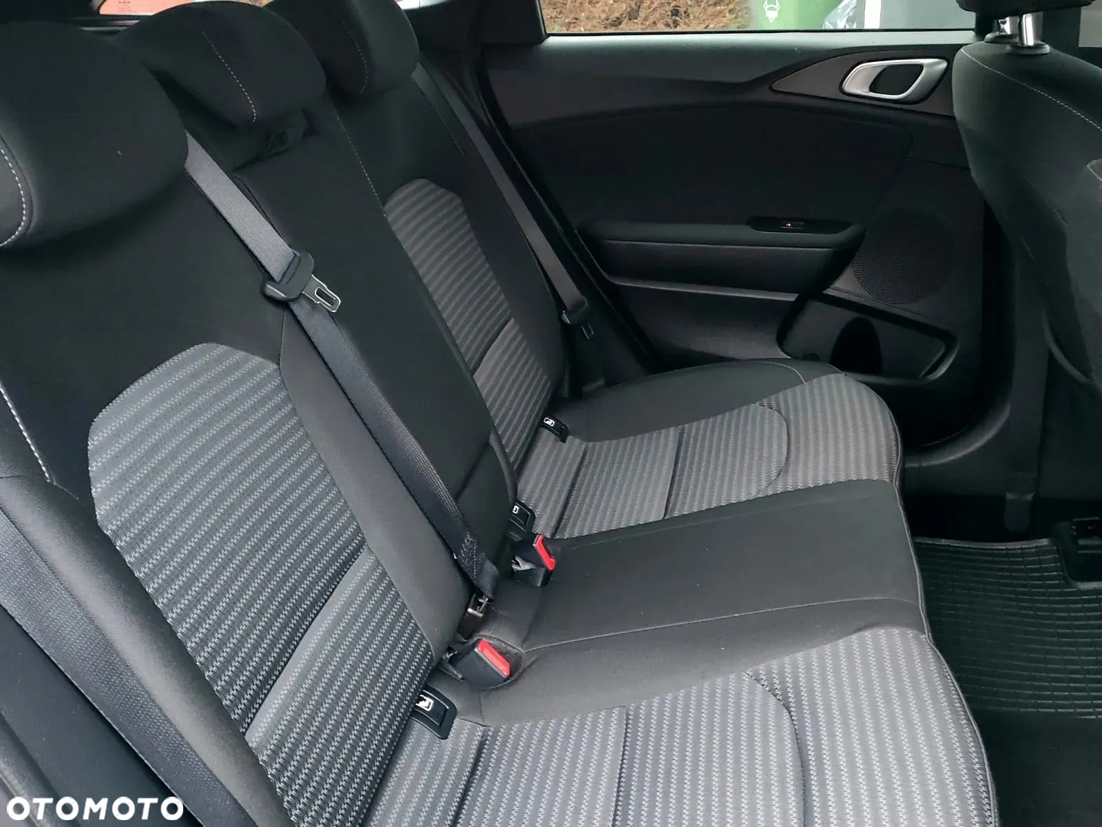 Kia Ceed 1.5 T-GDI M DCT - 30