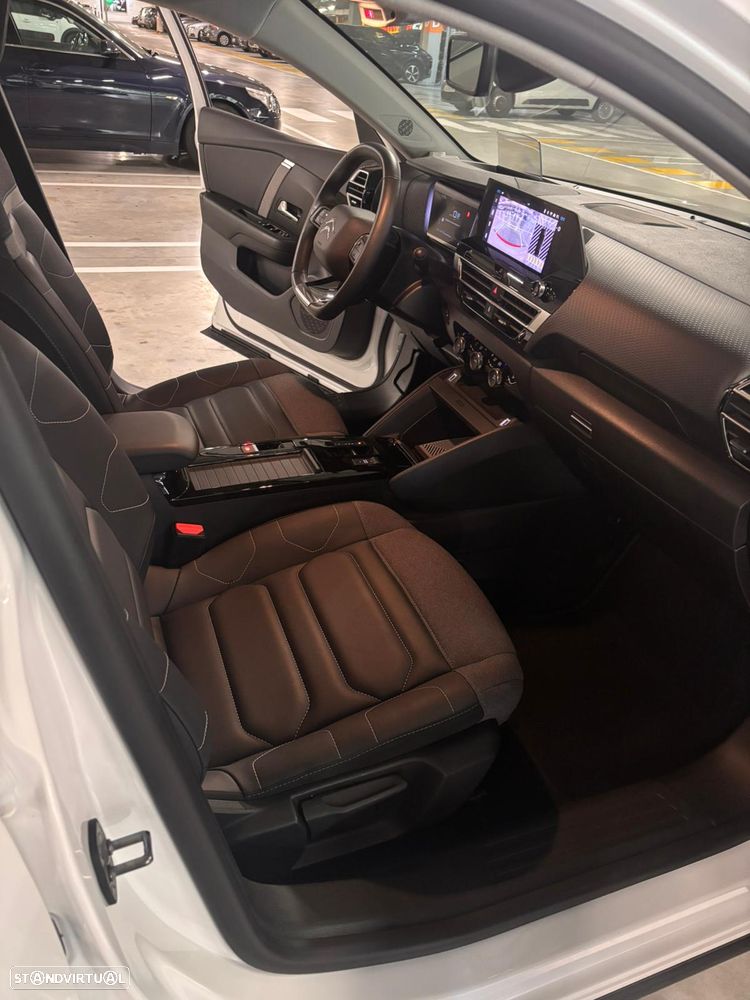 Citroën e-C4 X - 8