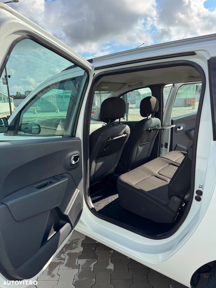 Dacia Lodgy 1.5 dCi Stepway - 13