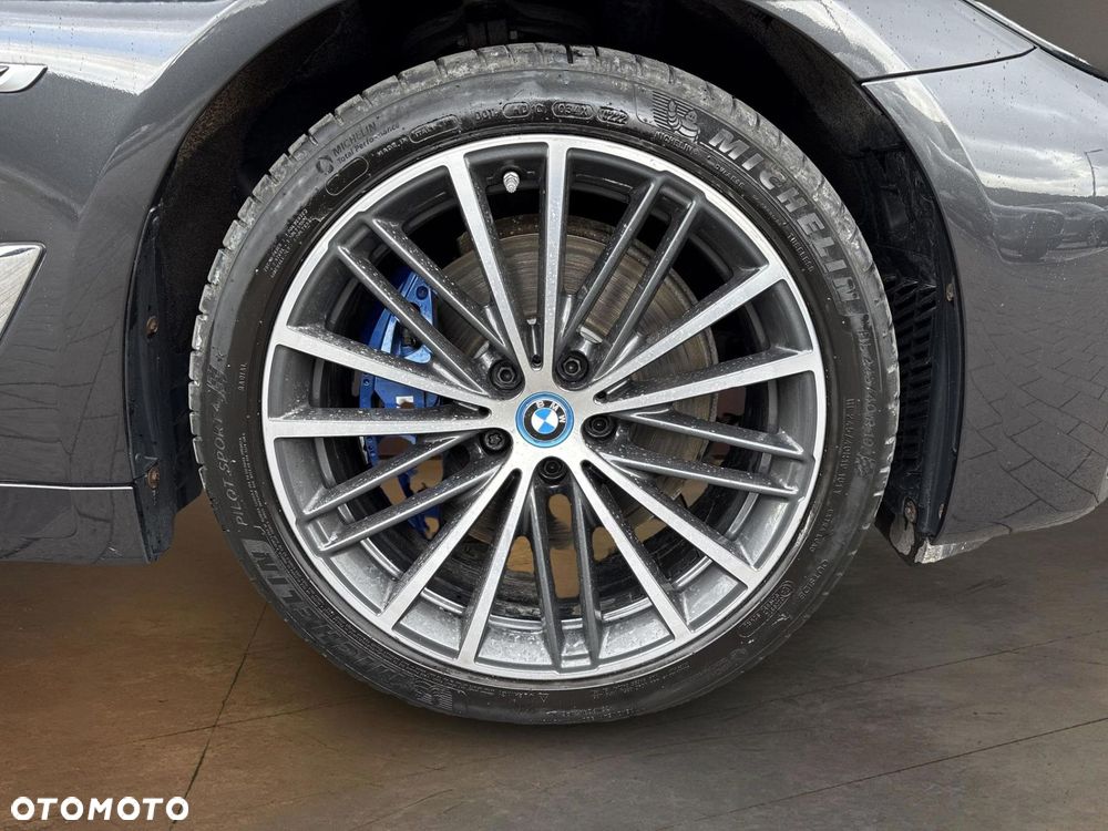 BMW Seria 5 - 18