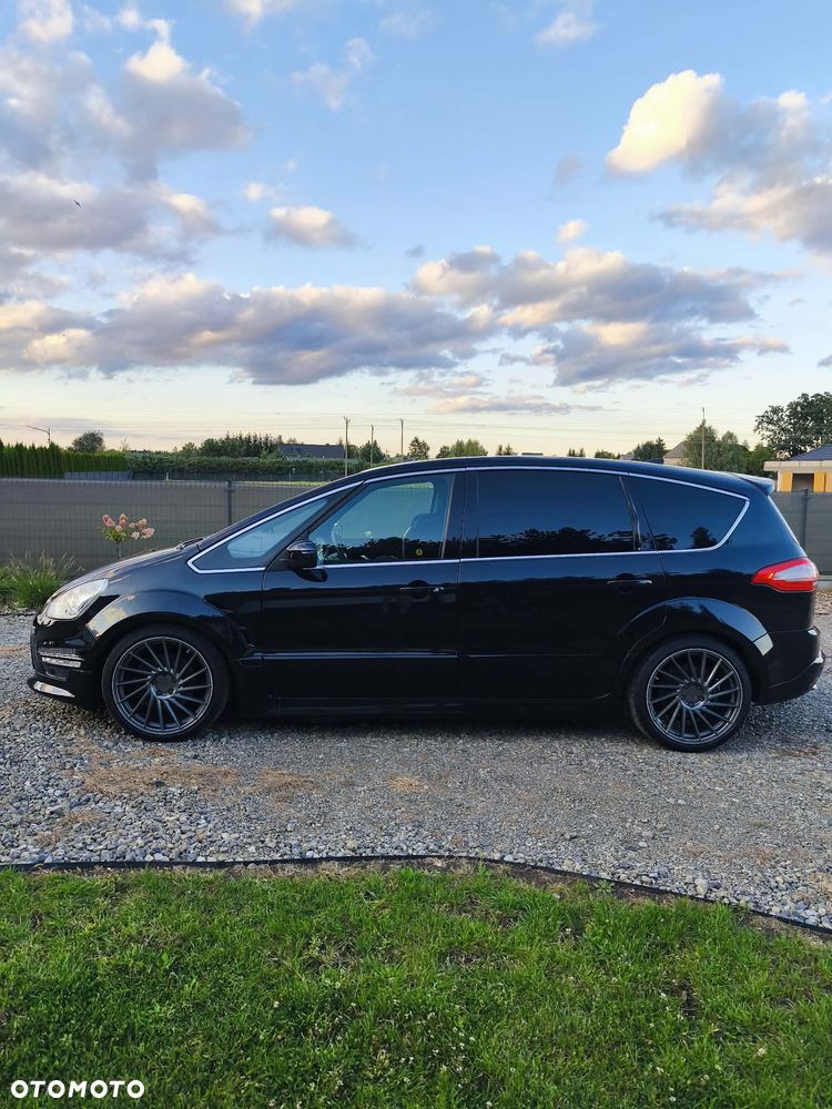 Ford S-Max 2.0 TDCi DPF Titanium - 24