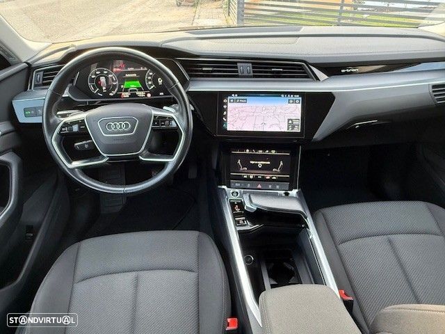 Audi Q8 e-Tron Sportback 55 quattro Advanced - 8