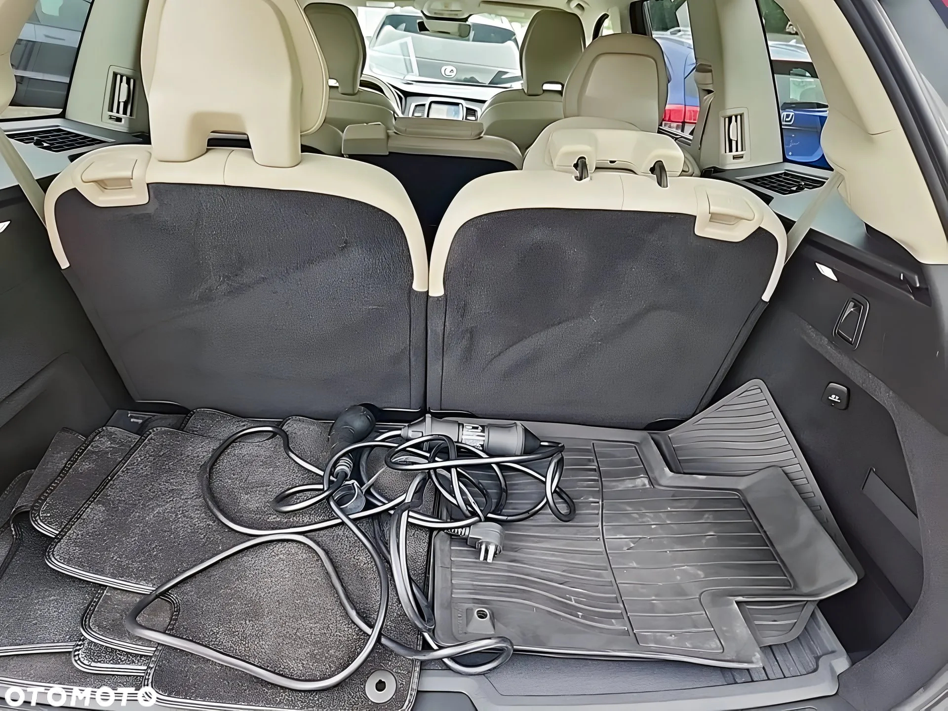 Volvo XC 90 T8 AWD Twin Engine Geartronic Inscription - 10