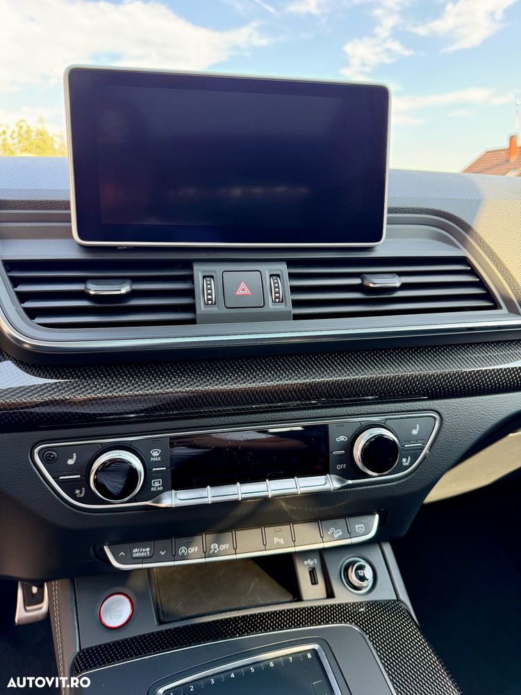 Audi SQ5 - 11