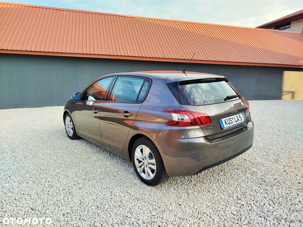 Peugeot 308 82 VTi Active - 26