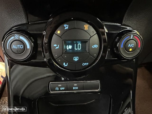 Ford Fiesta 1.0 EcoBoost S&S TITANIUM - 14