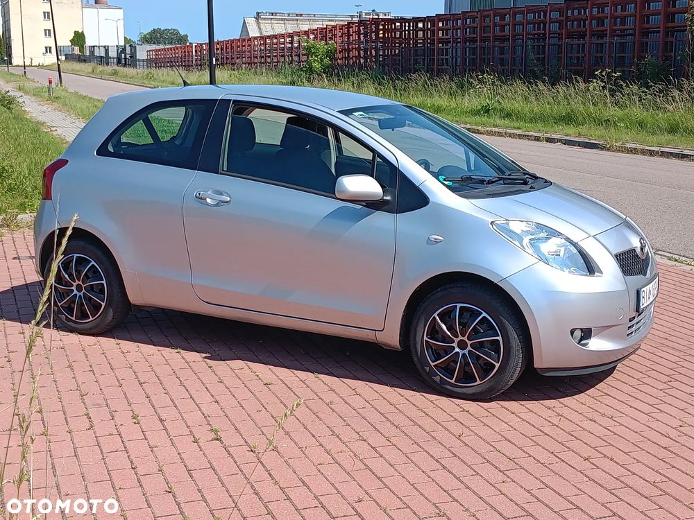Toyota Yaris 1.3 VVT-i Travel - 14