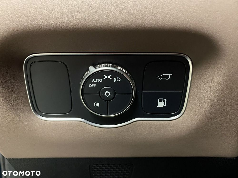 Chery Tiggo 8 1.5 T-GDI Super Hybrid Prestige DCT - 41