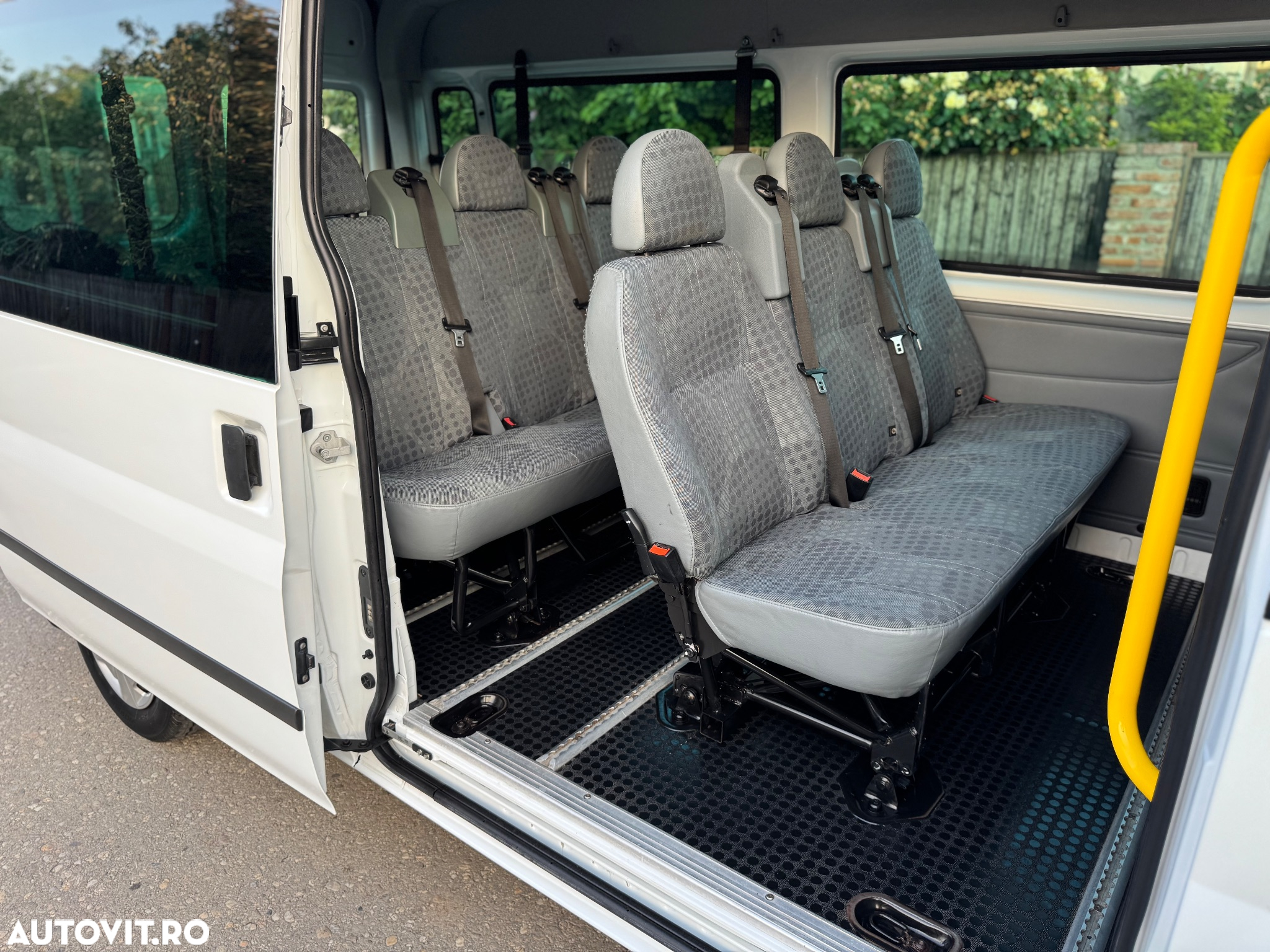 Ford Transit 300 K TDCi Pkw VA Trend - 12