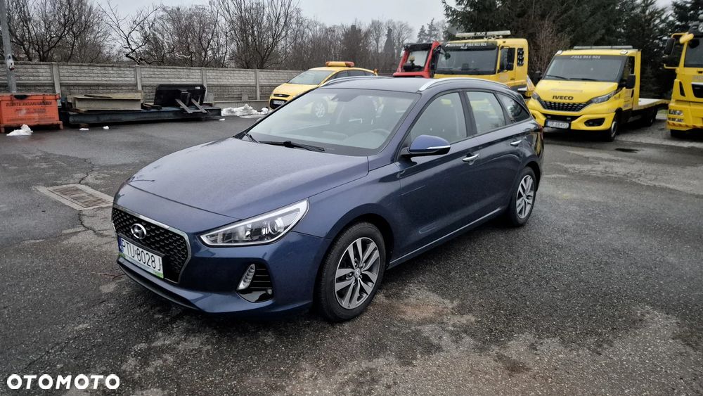 Hyundai i30 1.4 T-GDI Family+ - 1