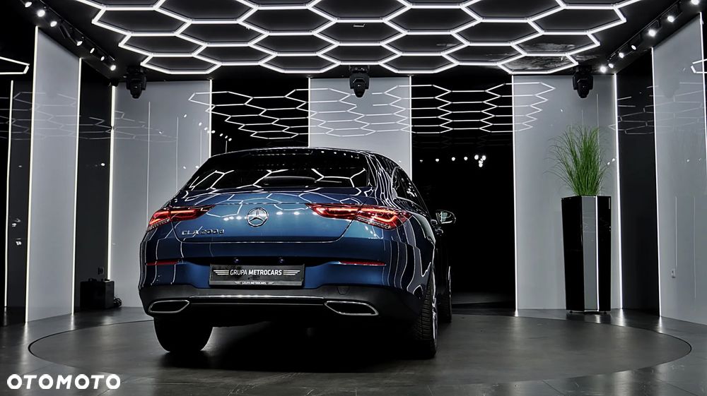 Mercedes-Benz CLA 200 d 8G-DCT - 7