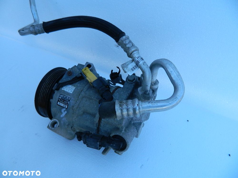 Sprężarka klimatyzacji Citroen Peugeot 9834779880 - 3