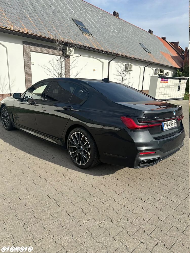 BMW Seria 7 750Li xDrive sport - 8