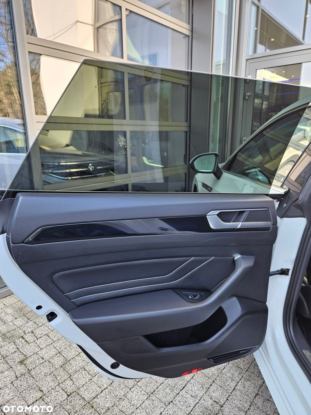 Volkswagen Arteon 2.0 TDI Elegance DSG - 29