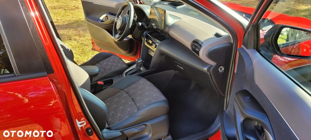 Toyota Yaris Cross - 13