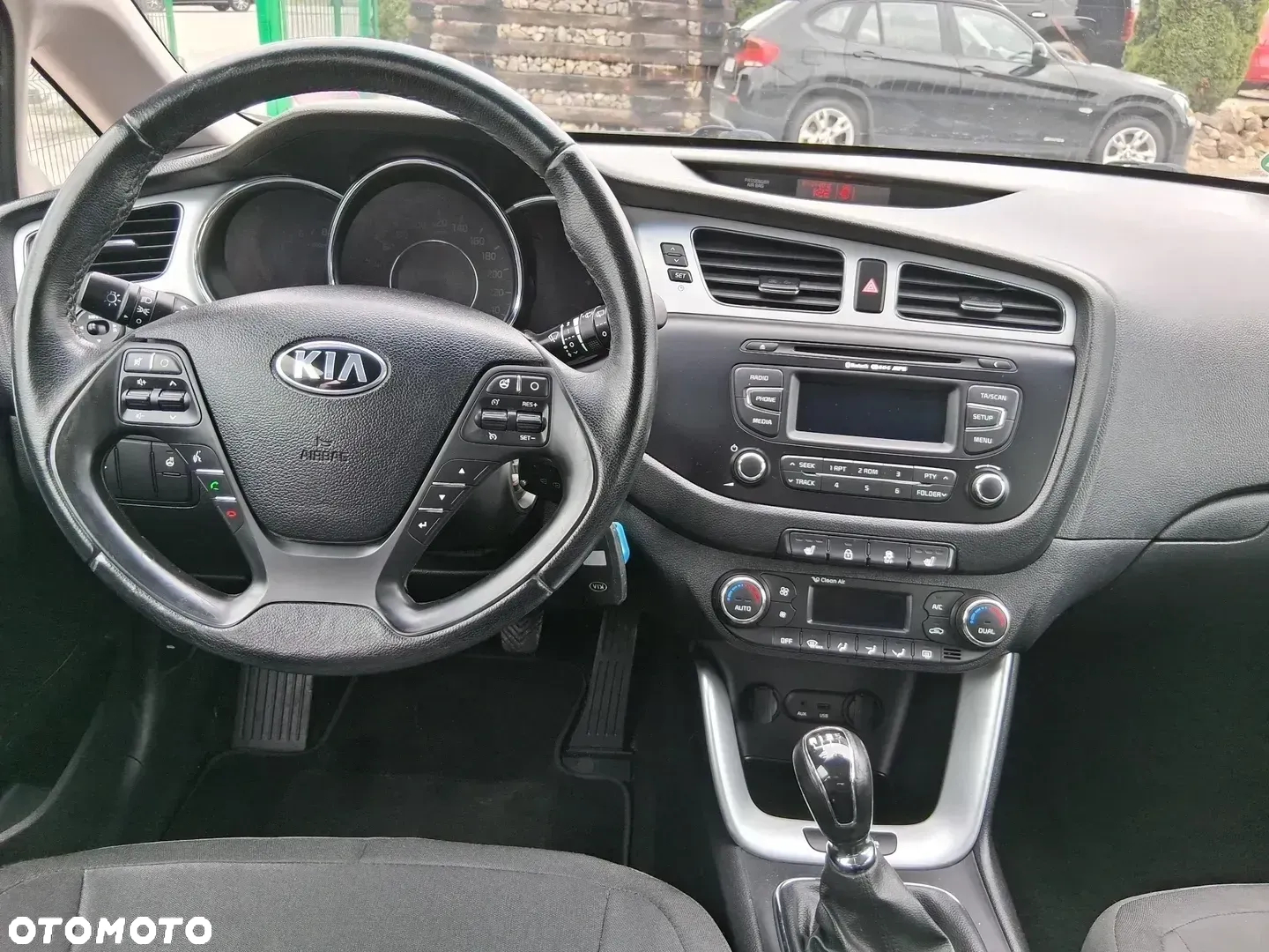Kia Ceed 1.6 GDI Fifa World Cup Edition - 10