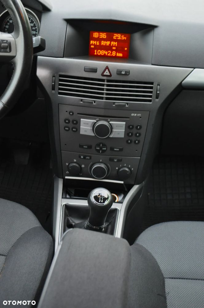 Opel Astra 1.6 Edition Plus - 15