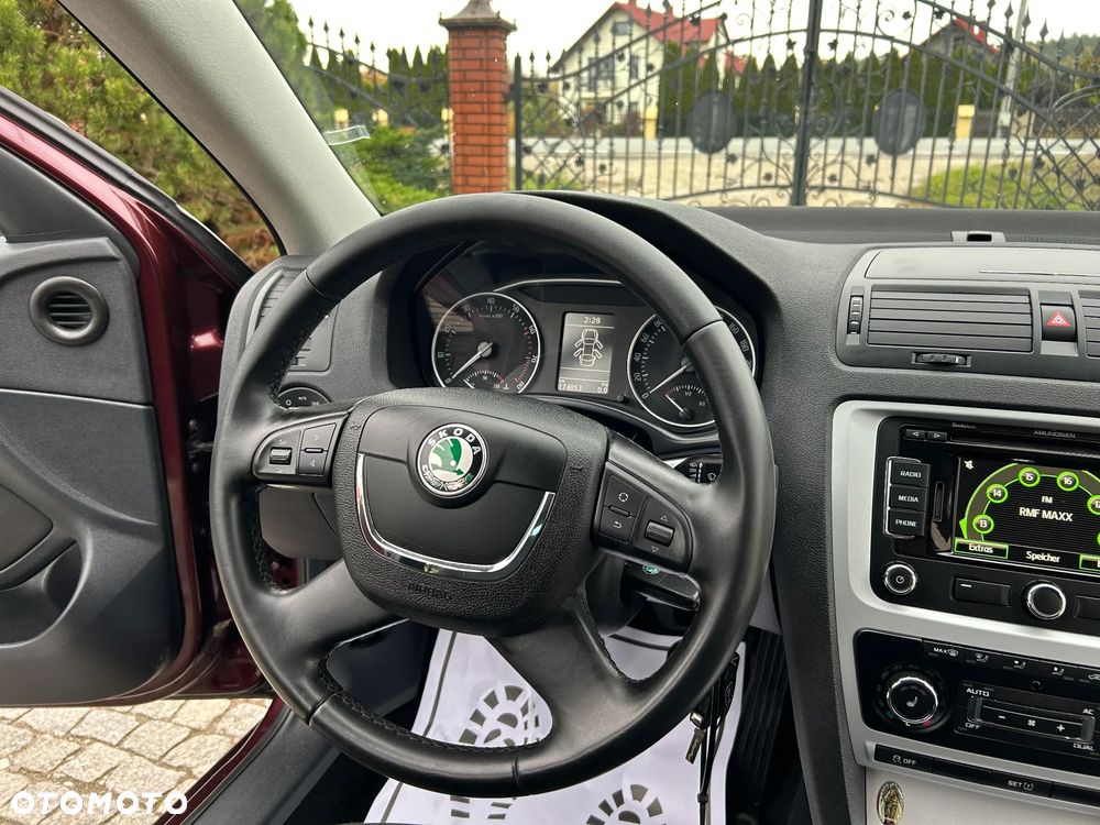 Skoda Octavia - 10