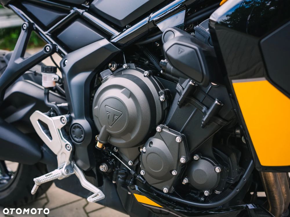 Triumph Tiger - 28