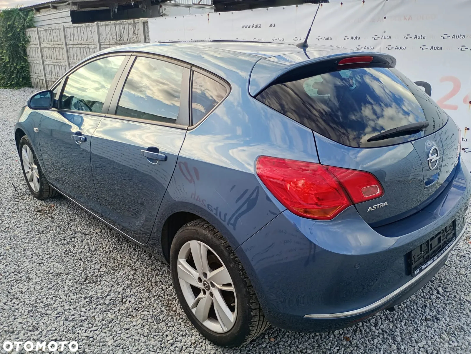 Opel Astra IV 1.4 T Active - 6