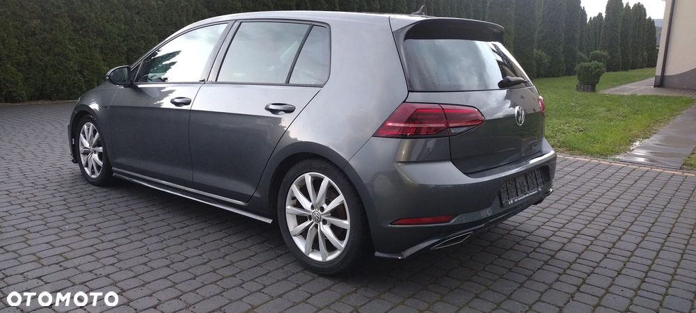 Volkswagen Golf 1.5 TSI OPF R-Line - 10