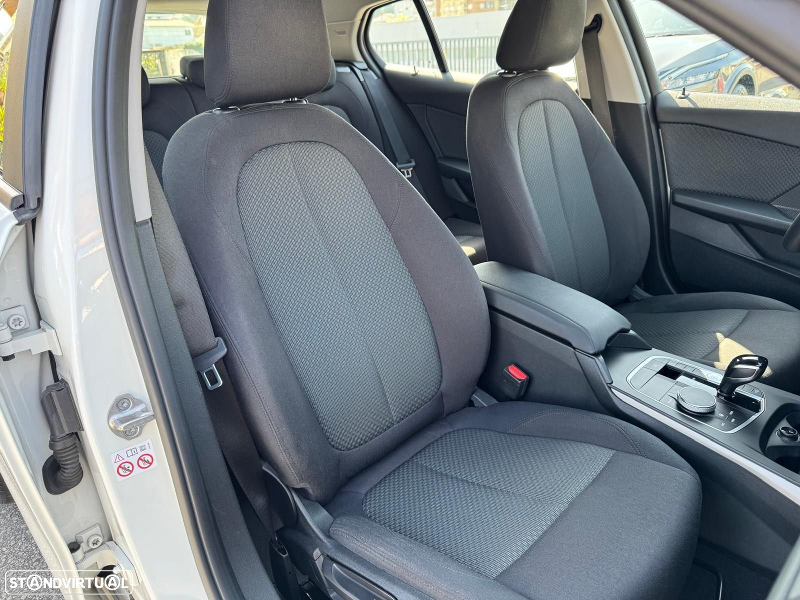 BMW 116 d Auto - 16