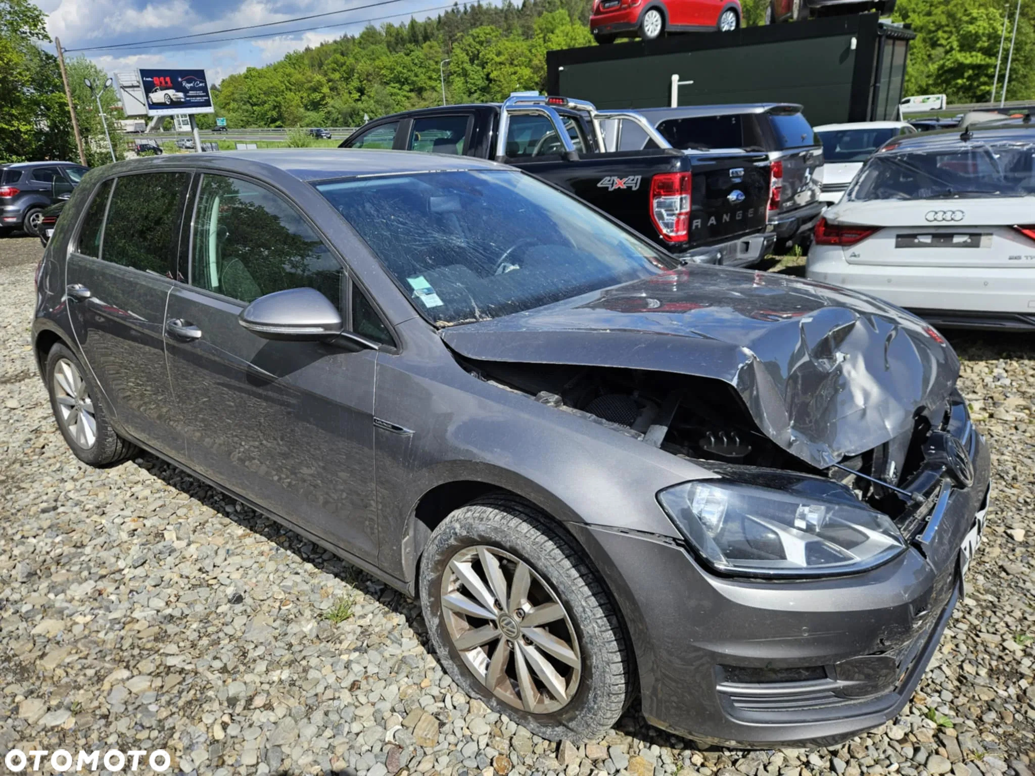 Volkswagen Golf 2.0 BlueTDI Cup - 4