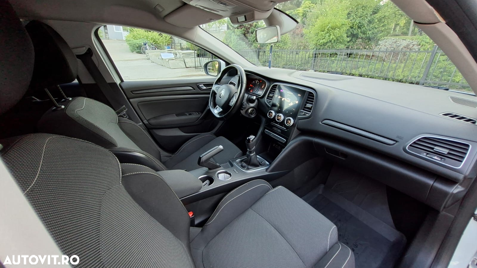 Renault Megane Blue dCi Life - 6
