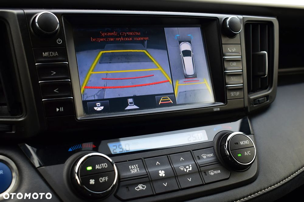 Toyota RAV4 2.0 4x4 Automatik Executive - 14