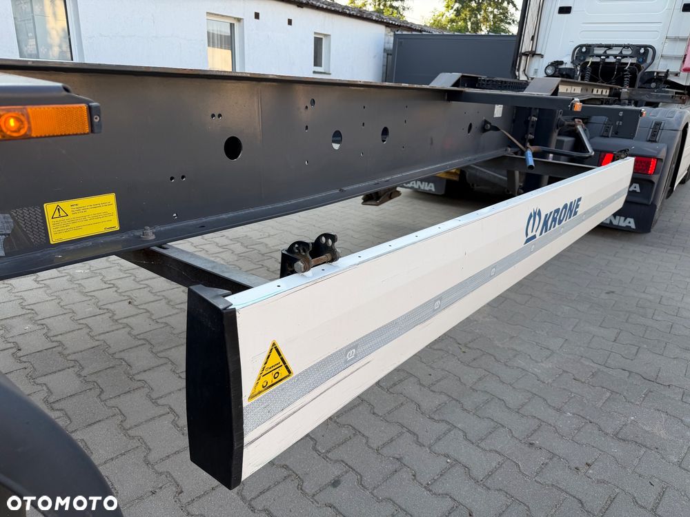 Krone SD 40"-45" / 4100 kg / lekka / sprowadzona / oś podnoszona / Podkontenerowa / pod kontenerowa - 12