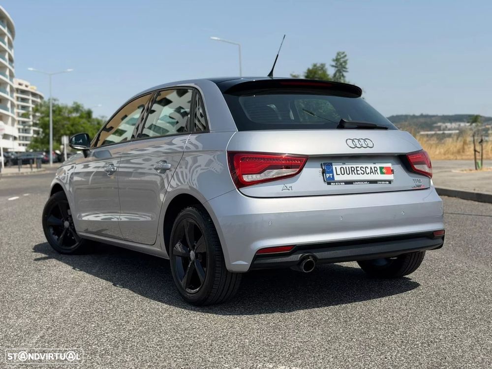 Audi A1 Sportback 1.0 TFSI Design - 32