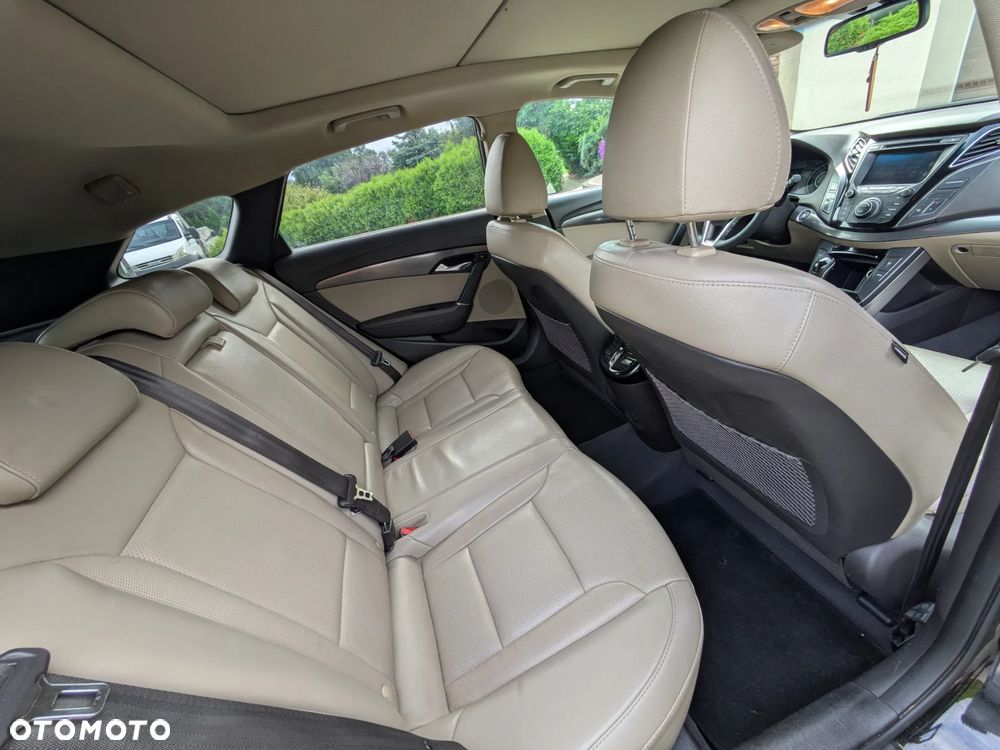 Hyundai i40 1.7 CRDi Automatik Premium - 17
