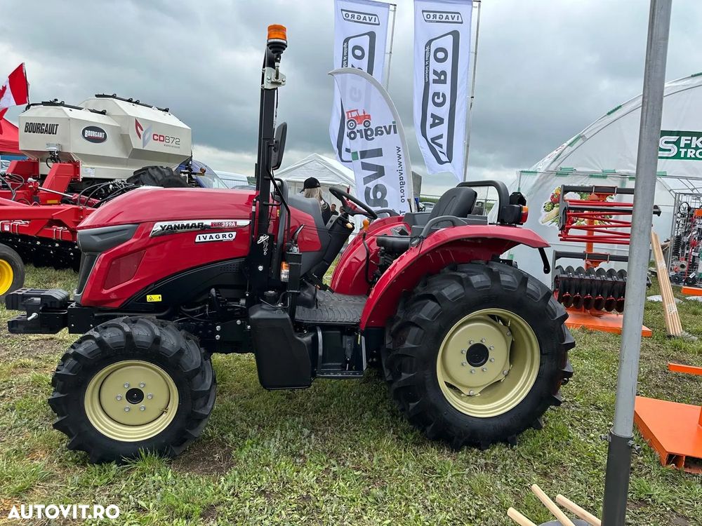Yanmar Tractor YM359 59CP - 3