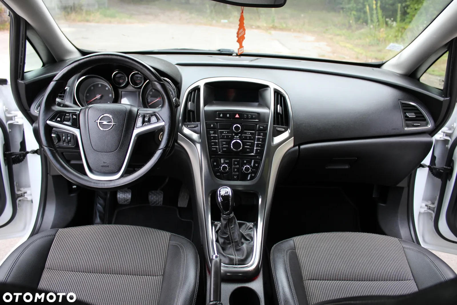 Opel Astra 1.7 CDTI DPF Cosmo - 7