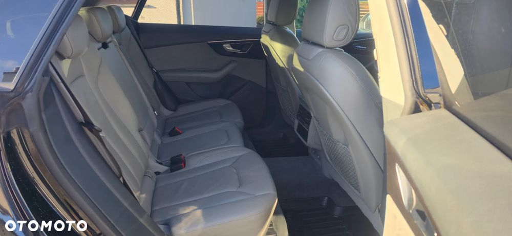 Audi Q8 50 TDI quattro tiptronic - 14