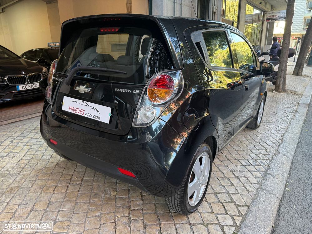 Chevrolet Spark 2011 photo 3