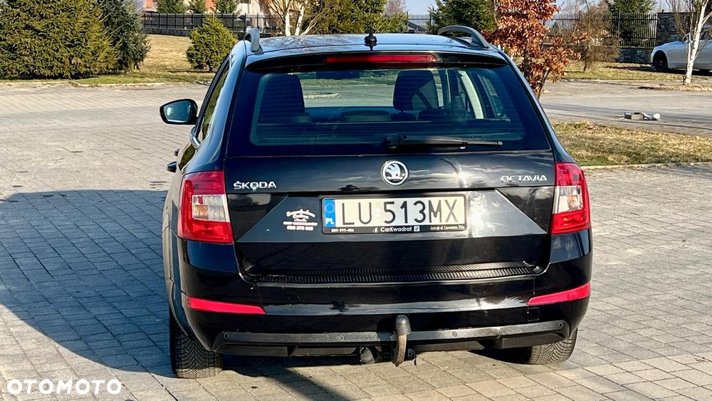 Skoda Octavia 1.6 TDI (Green tec) DSG Ambition - 9